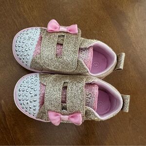 Toddler Girl Sneakers - Sketchers size 5